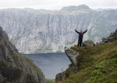 outdoorlife-norway_hike-and-beer_20160906-13
