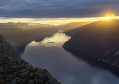 Outdoorlife Norway_Preikestolen Sunrise Hike.20170915.15
