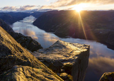 Outdoorlife Norway_Preikestolen Sunrise Hike.20171006.7