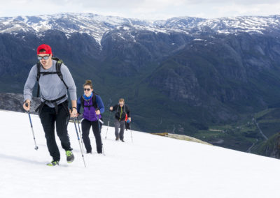 Outdoorlife Norway_Kjerag Preseason Hike.20170521.6