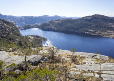 Outdoorlife Norway_Preikestolen Spring Hike_160409.23