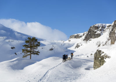 Outdoorlife Norway_Snow Cave Hike.20170318.12