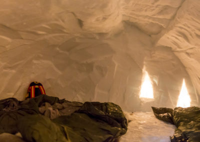 Outdoorlife Norway_Snow Cave Hike.20170318.26