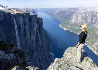 Outdoorlife Norway_Kjerag Preseason Hike.20180514.29 (1)